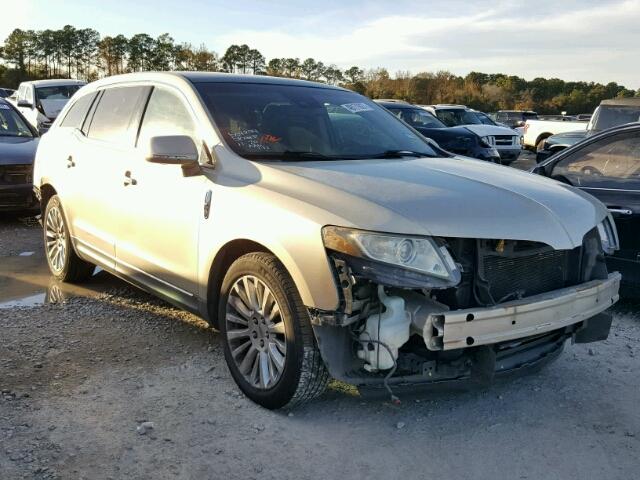 2LMHJ5FR1ABJ12194 - 2010 LINCOLN MKT GOLD photo 1