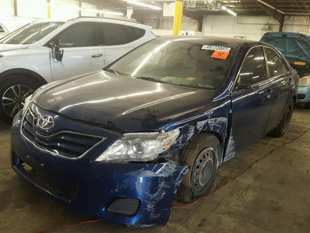 4T1BK3EK7BU616610 - 2011 TOYOTA CAMRY SE BLUE photo 2