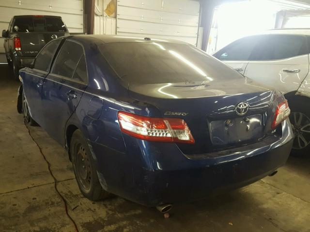 4T1BK3EK7BU616610 - 2011 TOYOTA CAMRY SE BLUE photo 3