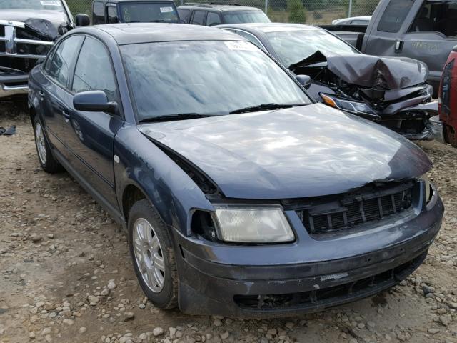 WVWPD23B4YP303751 - 2000 VOLKSWAGEN PASSAT GLX ნაცრისფერი ფოტო 1