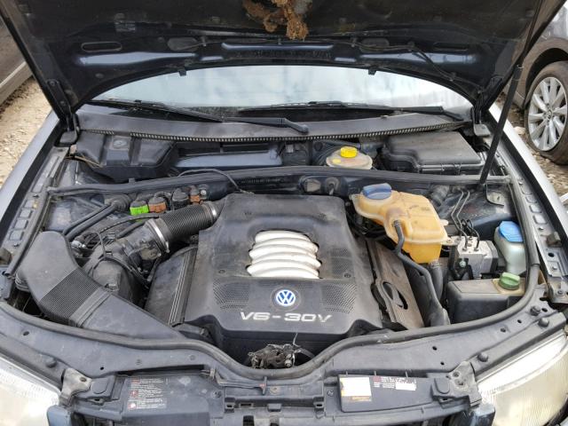 WVWPD23B4YP303751 - 2000 VOLKSWAGEN PASSAT GLX ნაცრისფერი ფოტო 7