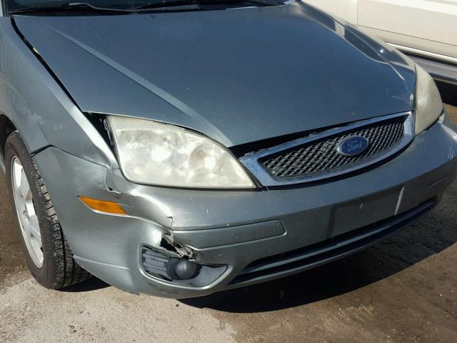 1FAFP31N56W168973 - 2006 FORD FOCUS ZX3 GREEN photo 9