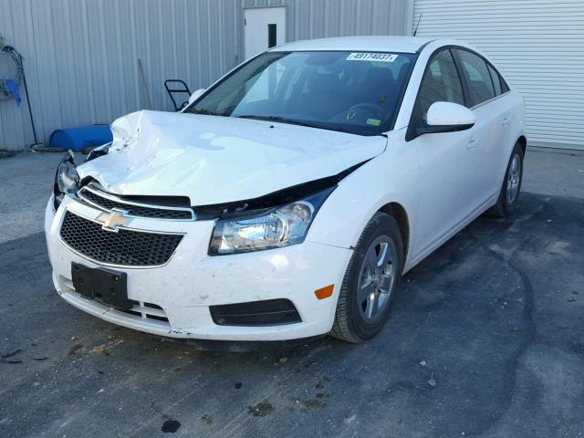 1G1PC5SB9E7132599 - 2014 CHEVROLET CRUZE LT WHITE photo 2