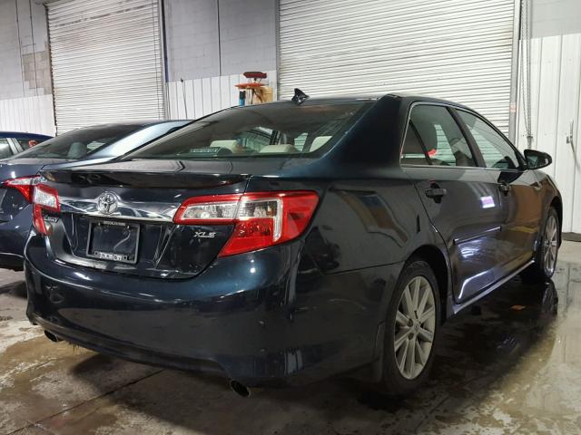 4T1BK1FK5CU522570 - 2012 TOYOTA CAMRY SE BLUE photo 4