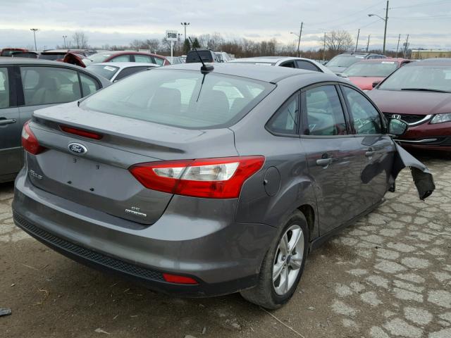 1FADP3F2XDL182565 - 2013 FORD FOCUS SE GRAY photo 4