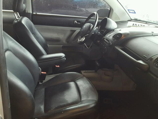 3VWDD21C31M473168 - 2001 VOLKSWAGEN NEW BEETLE ვერცხლისფერი ფოტო 5