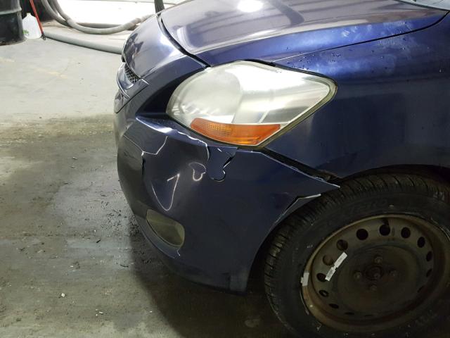 JTDBT923771121043 - 2007 TOYOTA YARIS BLUE photo 9