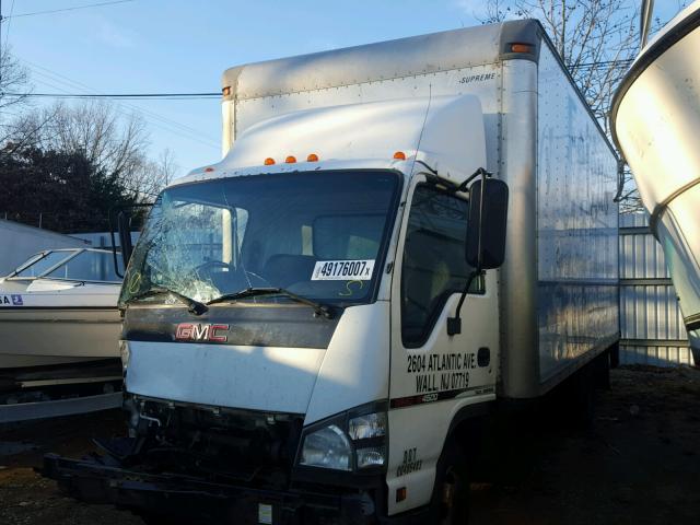 J8DC4B16467010027 - 2006 GMC W4500 W450 WHITE photo 2