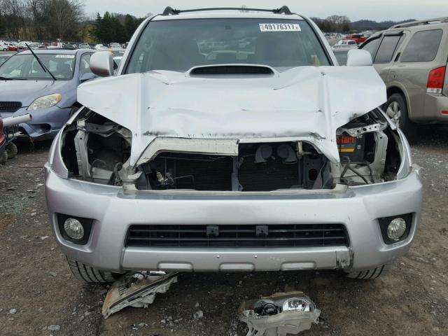 JTEBU14R078082198 - 2007 TOYOTA 4RUNNER SR SILVER photo 7