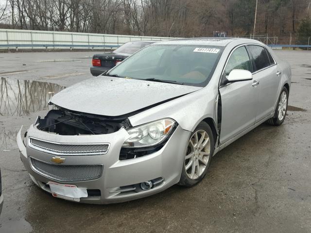 1G1ZK57788F166995 - 2008 CHEVROLET MALIBU LTZ 银色 照片 2