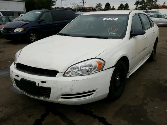 2G1WS57M691297618 - 2009 CHEVROLET IMPALA POL SILVER photo 2