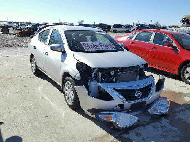 3N1CN7APXHL809879 - 2017 NISSAN VERSA S SILVER photo 1