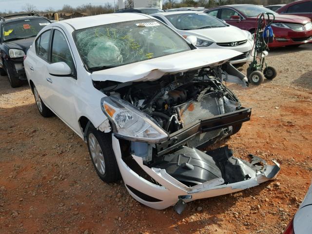 3N1CN7APXHK459868 - 2017 NISSAN VERSA S WHITE photo 9