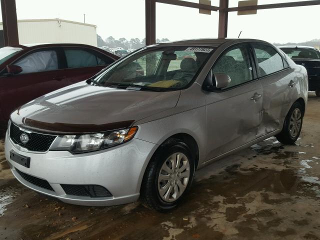 KNAFU4A20A5855417 - 2010 KIA FORTE EX SILVER photo 2