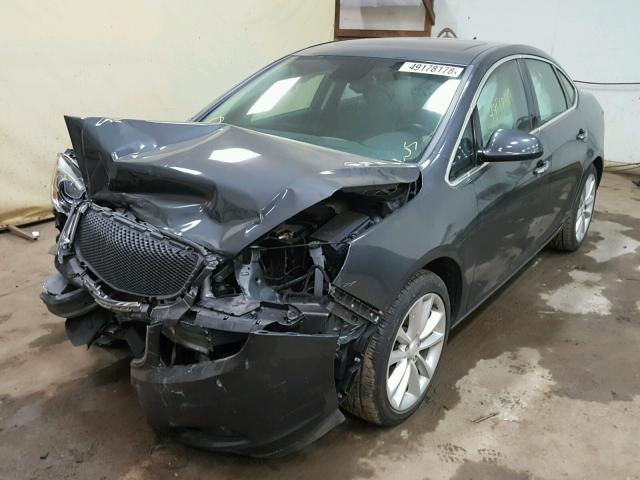 1G4PR5SK5D4133878 - 2013 BUICK VERANO CON BLUE photo 2