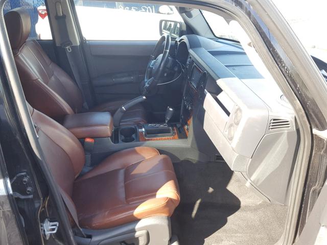1J8HH582X8C209313 - 2008 JEEP COMMANDER Qara foto 5