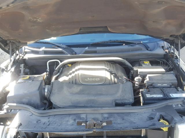 1J8HH582X8C209313 - 2008 JEEP COMMANDER Qara foto 7