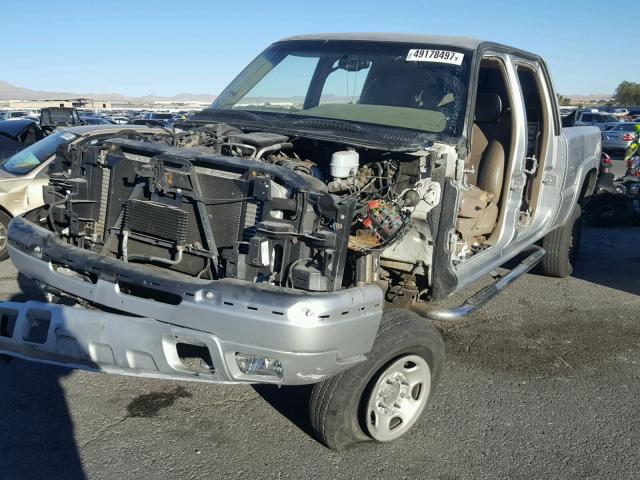 1GCHK23D07F147482 - 2007 CHEVROLET SILVERADO SILVER photo 2