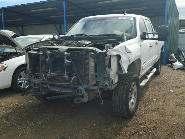 1GC4KXB64AF101482 - 2010 CHEVROLET SILVERADO WHITE photo 2