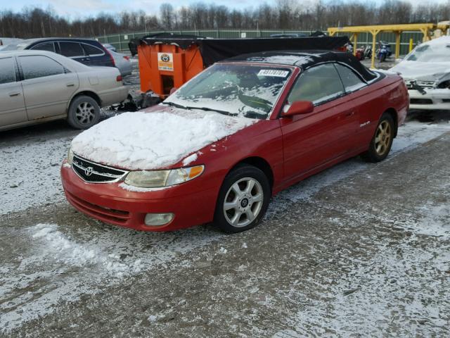 2T1FF28P81C506897 - 2001 TOYOTA CAMRY SOLA RED photo 2