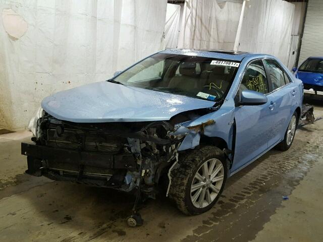 4T1BD1FK3CU020800 - 2012 TOYOTA CAMRY HYBR BLUE photo 2