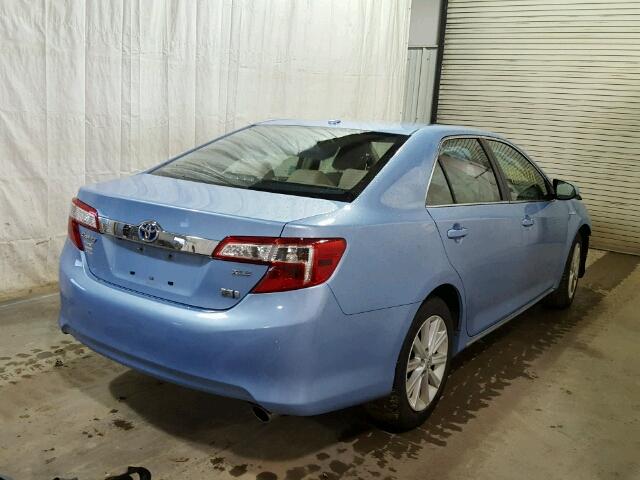 4T1BD1FK3CU020800 - 2012 TOYOTA CAMRY HYBR BLUE photo 4