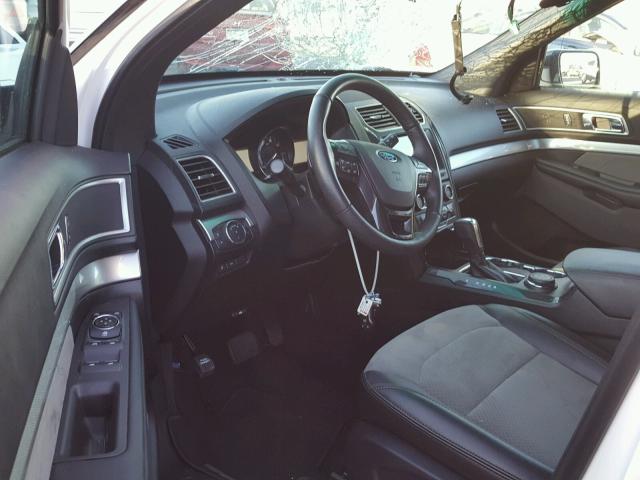 1FM5K8D83HGA03519 - 2017 FORD EXPLORER X WHITE photo 9