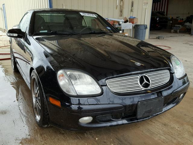 WDBKK65F94F307039 - 2004 MERCEDES-BENZ SLK 320 BLACK photo 1