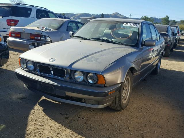 WBAHE6321SGF31206 - 1995 BMW 540 I AUTO GRAY photo 2