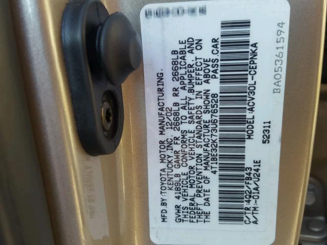 4T1BE32K73U676528 - 2003 TOYOTA CAMRY LE GOLD photo 10
