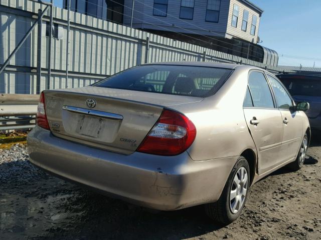 4T1BE32K73U676528 - 2003 TOYOTA CAMRY LE GOLD photo 4