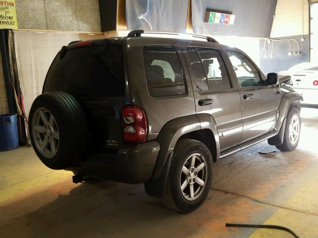 1J4GL58K55W621323 - 2005 JEEP LIBERTY LI GRAY photo 4