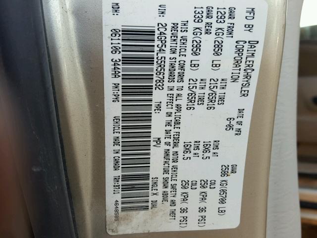 2C4GP54L55R567832 - 2005 CHRYSLER TOWN & COU TAN photo 10