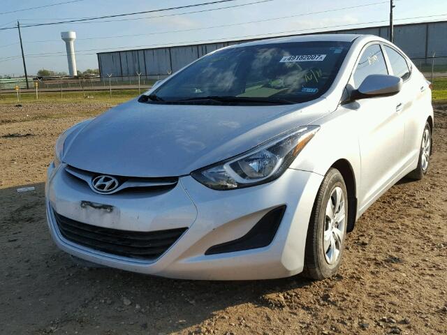 KMHDH4AEXGU573885 - 2016 HYUNDAI ELANTRA SE SILVER photo 2