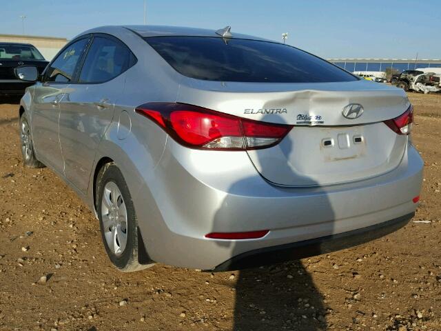 KMHDH4AEXGU573885 - 2016 HYUNDAI ELANTRA SE SILVER photo 3