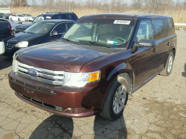 2FMGK5BC0ABA18328 - 2010 FORD FLEX SE BURGUNDY photo 2