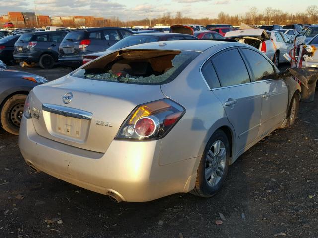 1N4AL2AP2BN422317 - 2011 NISSAN ALTIMA BAS SILVER photo 4