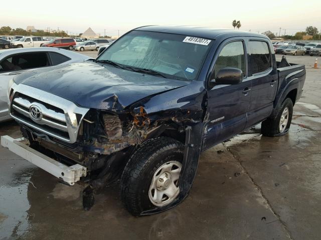 3TMJU62N16M017349 - 2006 TOYOTA TACOMA DOU BLUE photo 2