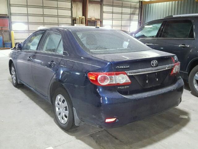 2T1BU4EE9BC624638 - 2011 TOYOTA COROLLA BA BLUE photo 3