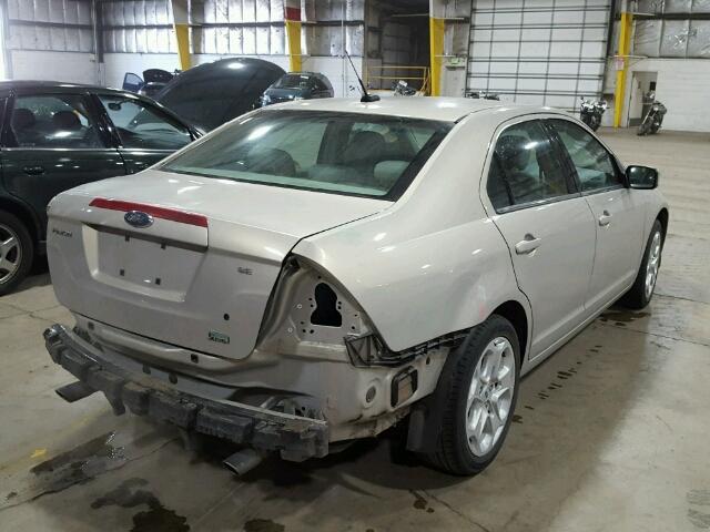 3FAHP0HG2AR259211 - 2010 FORD FUSION SE TAN photo 4