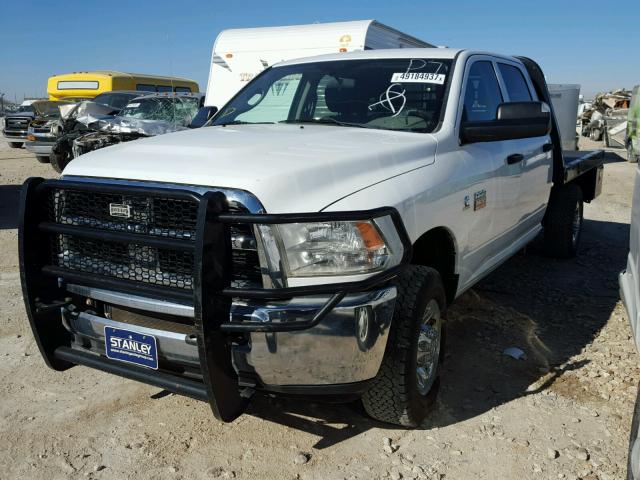 3C63D3GLXCG255765 - 2012 DODGE RAM 3500 S WHITE photo 2