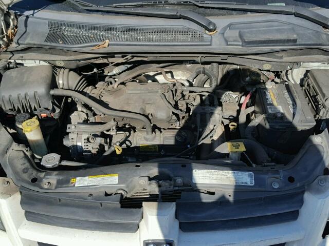 2D4RN4DE1AR352942 - 2010 DODGE GRAND CARA WHITE photo 7