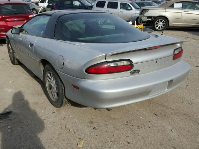2G1FP22K2T2159730 - 1996 CHEVROLET CAMARO BAS ნაცრისფერი ფოტო 3