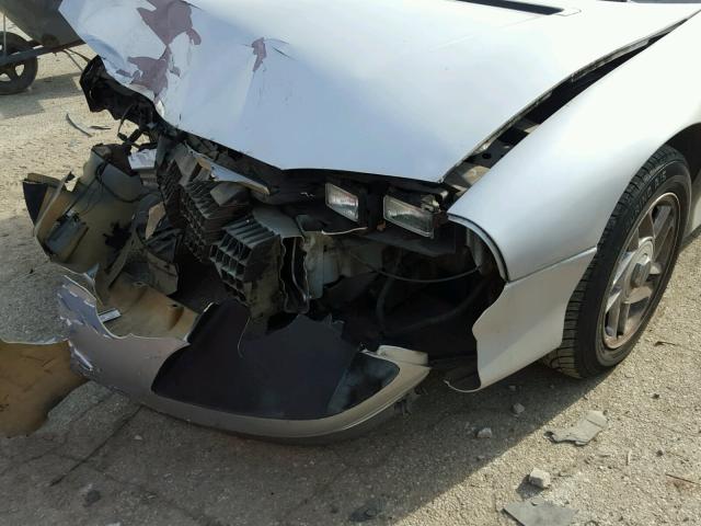 2G1FP22K2T2159730 - 1996 CHEVROLET CAMARO BAS ნაცრისფერი ფოტო 9