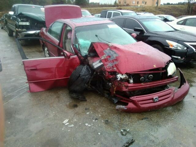 1HGCG66832A055050 - 2002 HONDA ACCORD EX RED photo 1