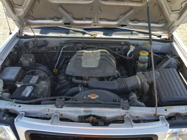 4S6CK58W614413650 - 2001 HONDA PASSPORT E SILVER photo 7