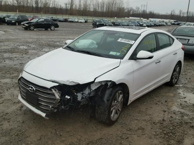 5NPD84LF8HH194745 - 2017 HYUNDAI ELANTRA SE WHITE photo 2