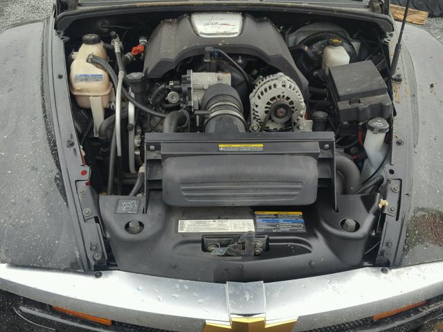 1GCES14P04B109632 - 2004 CHEVROLET SSR 黑色 照片 7