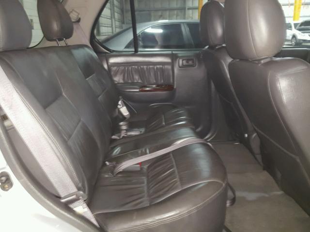 4S6DM58W214402739 - 2001 HONDA PASSPORT E SILVER photo 6