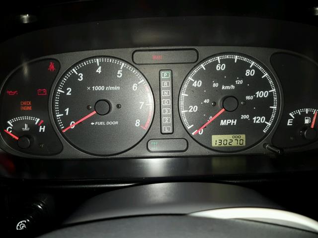 4S6DM58W214402739 - 2001 HONDA PASSPORT E SILVER photo 8